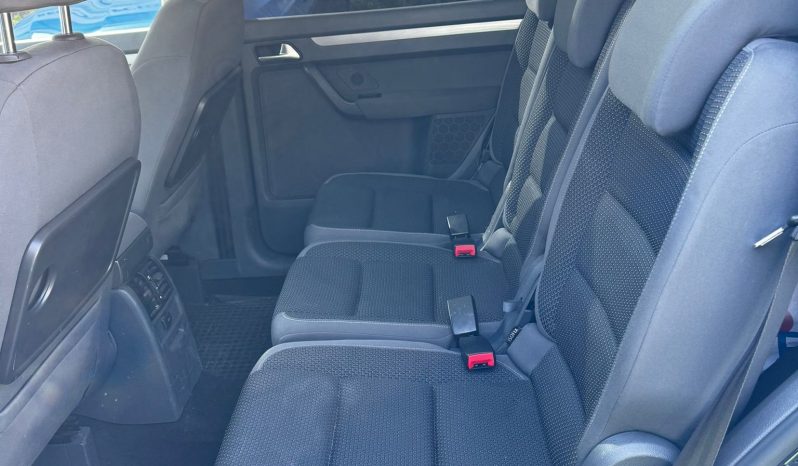 
								VW Touran 2012 full									