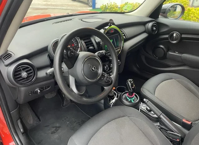 
								BMW Mini 2021 full									