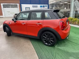 
										BMW Mini 2021 full									