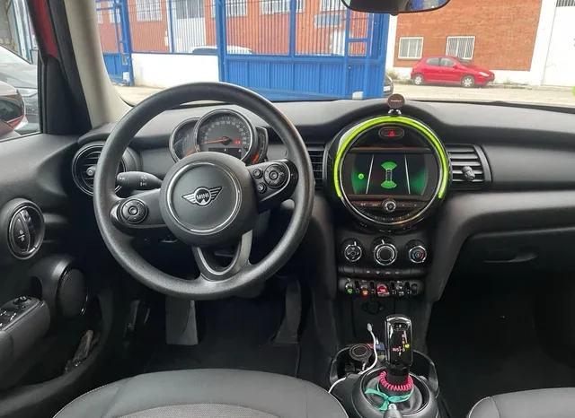 
								BMW Mini 2021 full									