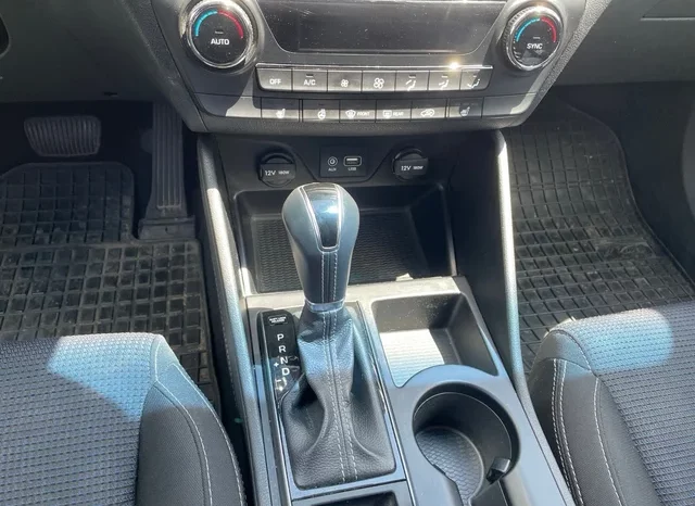 
								Hyundai Tucson 2017 full									