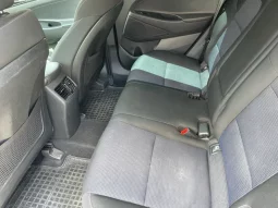 
										Hyundai Tucson 2017 full									