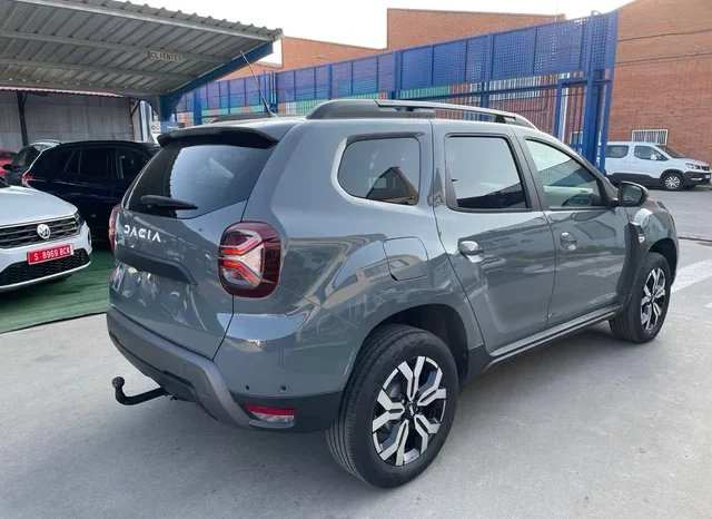 
								Dacia Duster 2023 full									