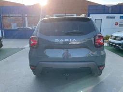 
										Dacia Duster 2023 full									