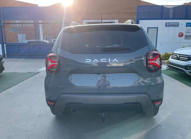 
								Dacia Duster 2023 full									