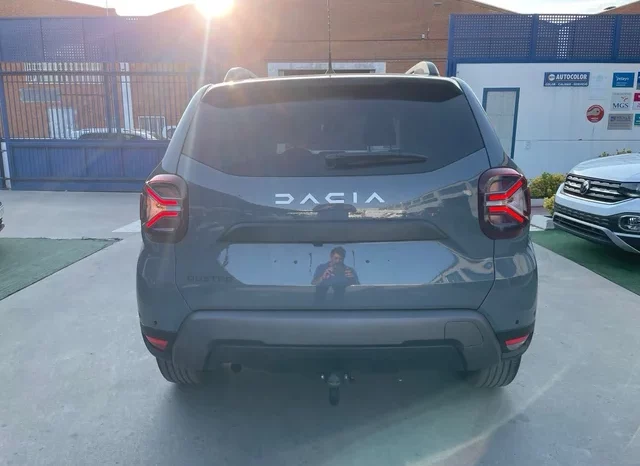 
								Dacia Duster 2023 full									