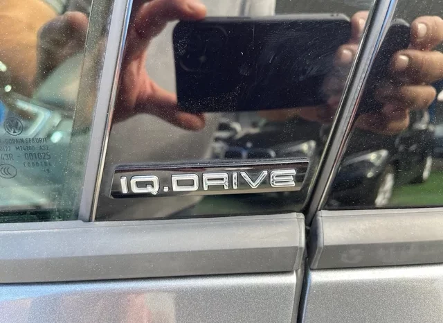 
								Volkswagen Golf 2019 full									