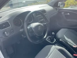 
										Volkswagen Polo 2016 full									