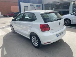 
										Volkswagen Polo 2016 full									