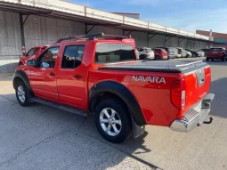 
										Nissan NP300 Navara 2006 full									