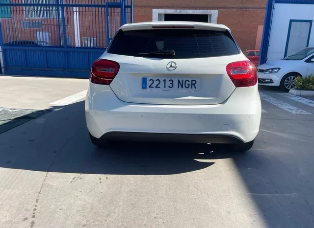 
								Mercedes-Benz Clase A 2018 full									