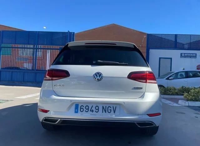 
								Vw Golf 2019 full									
