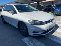 
										Vw Golf 2019 full									