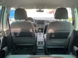 
										Volkswagen Golf Sportsvan 2019 full									