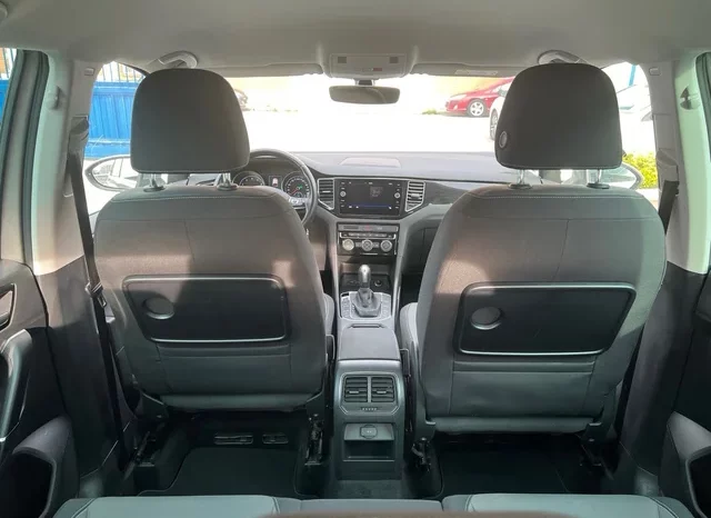 
								Volkswagen Golf Sportsvan 2019 full									