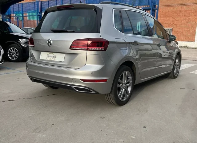 
								Volkswagen Golf Sportsvan 2019 full									