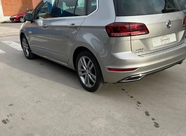
								Volkswagen Golf Sportsvan 2019 full									