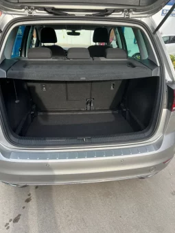 
										Volkswagen Golf Sportsvan 2019 full									