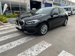 
										BMW Serie 1 2021 full									