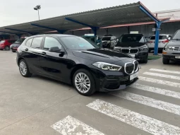 
										BMW Serie 1 2021 full									