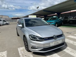 
										Volkswagen Golf 2018 full									