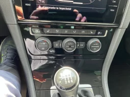
										Volkswagen Golf 2018 full									