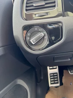 
										Volkswagen Golf 2018 full									