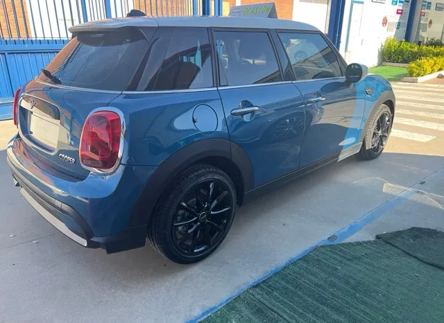 
								MINI Coupé 2022 full									