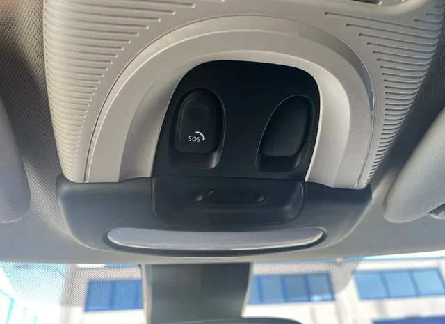 
								MINI Coupé 2022 full									