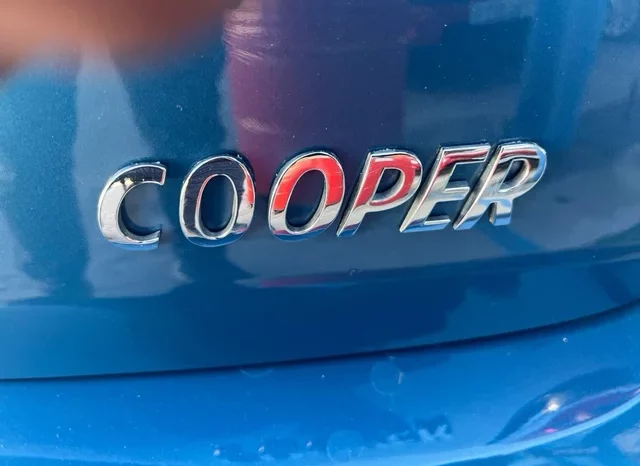 
								MINI Coupé 2022 full									