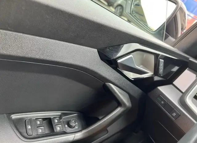 
								Audi A1-2024 full									