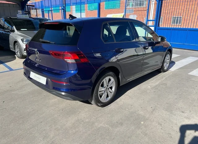 
								Volkswagen Golf 2022 full									