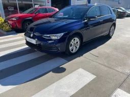 
										Volkswagen Golf 2022 full									