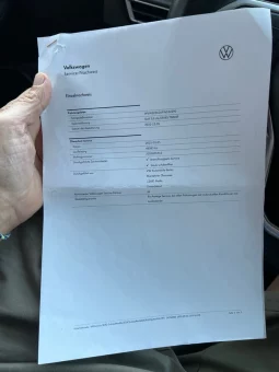 
										Volkswagen Golf 2023 full									