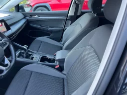 
										Volkswagen Golf 2023 full									